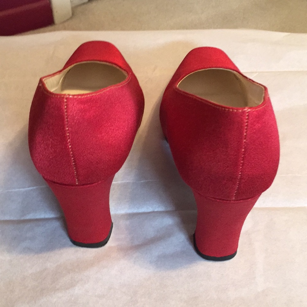 Shoes - Picture 2 of 3